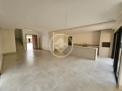 Casa de Condomínio com 4 Quartos à venda, 224m² no Jardins Barcelona, Senador Canedo