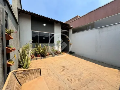 Casa com 2 Quartos à venda, 61m² no Plano Diretor Norte, Palmas