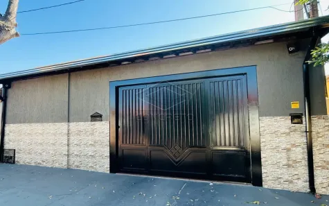 Casa com 3 Quartos à venda, 143m² no Conjunto Habitacional Pastor Arlindo Lopes Viana, Bauru