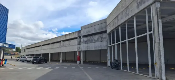 Ponto Comercial para alugar, 2000m² no São Cristóvão, São José dos Pinhais