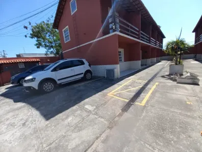 Casa de Condomínio com 2 Quartos para alugar, 85m² no Palmeiras, Cabo Frio