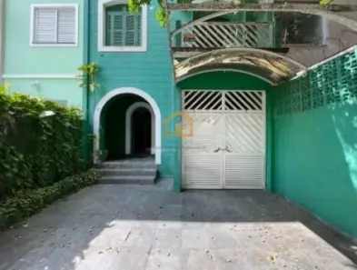 Sobrado com 3 Quartos à venda, 340m² no Pompéia, Santos