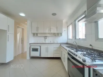 Apartamento com 3 Quartos à venda, 200m² no Moema, São Paulo