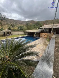 Fazenda/Sítio com 6 Quartos para alugar, 15000m² no Borboleta, Juiz de Fora