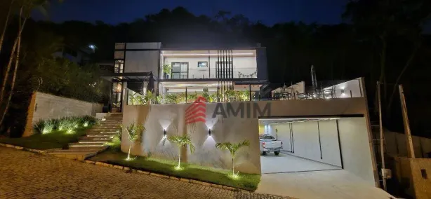 Casa de Condomínio com 3 Quartos à venda, 315m² no Engenho do Mato, Niterói