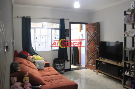 Sobrado com 2 Quartos à venda, 118m² no Jardim Santa Mena, Guarulhos