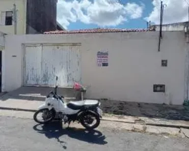 Casa com 4 Quartos à venda, 256m² no Monte Castelo, Teresina
