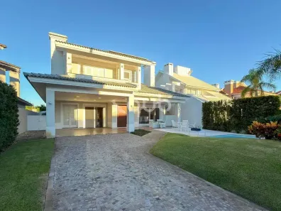 Sobrado com 5 Quartos à venda, 315m² no XANGRI-LÁ, Xangri-lá