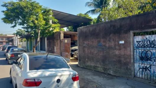 Casa com 1 Quarto à venda, 200m² no Santa Cruz, Rio de Janeiro