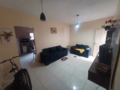 Casa com 2 Quartos à venda, 90m² no Recanto das Emas, Brasília