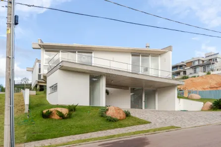 Casa de Condomínio com 4 Quartos à venda, 320m² no Vila Nova, Porto Alegre