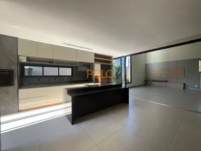 Casa de Condomínio com 5 Quartos para alugar, 345m² no Nova Uberlândia, Uberlândia