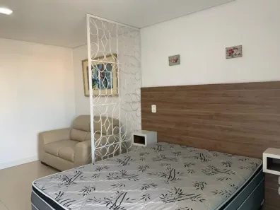 Apartamento com 1 Quarto para alugar, 30m² no Rebouças, Curitiba