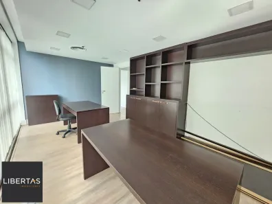 Sala Comercial com 3 Quartos à venda, 60m² no Moinhos de Vento, Porto Alegre