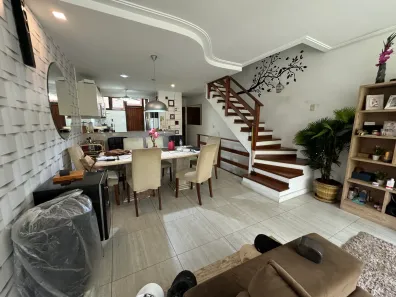Casa de Condomínio com 3 Quartos à venda, 197m² no Recreio dos Bandeirantes, Rio de Janeiro