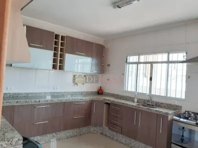 Sobrado com 3 Quartos à venda, 176m² no Vila Marieta, São Paulo