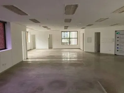 Sala Comercial à venda, 306m² no Cidade Monções, São Paulo