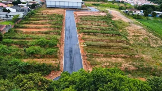 Lote/Terreno à venda, 180m² no Jardim das Palmeiras, Campo Largo
