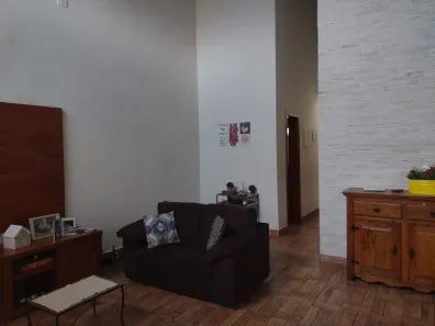 Casa com 2 Quartos à venda, 182m² no Roncáglia, Valinhos