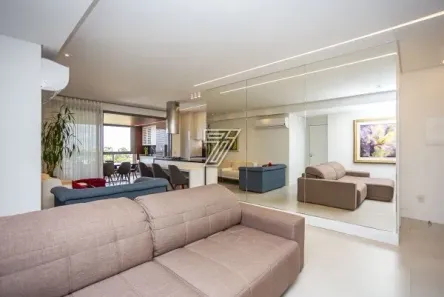 Apartamento com 3 Quartos à venda, 131m² no Mercês, Curitiba