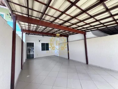 Casa com 2 Quartos à venda, 280m² no Vila Capri, Araruama