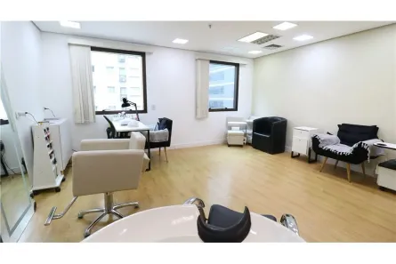 Sala Comercial à venda, 32m² no Vila Olímpia, São Paulo
