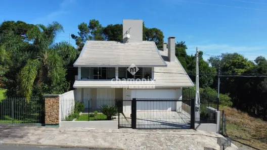 Casa com 3 Quartos à venda, 350m² no Colina de Flores, Flores da Cunha