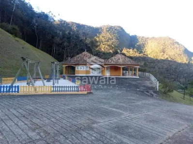 Fazenda/Sítio com 3 Quartos à venda, 1500m² no , Teresópolis