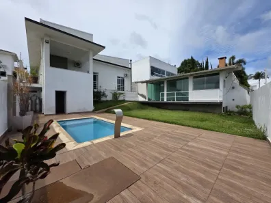 Casa de Condomínio com 4 Quartos à venda, 600m² no Spina Ville II, Juiz de Fora