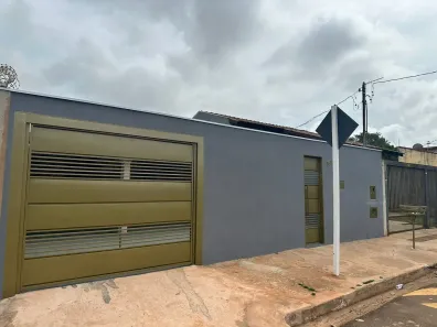 Casa com 3 Quartos para alugar, 80m² no Parque Residencial União, Campo Grande