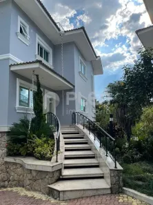 Casa com 3 Quartos à venda, 540m² no Vila Albertina, São Paulo