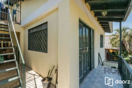 Casa com 5 Quartos à venda, 226m² no Jardim Sabará, Porto Alegre