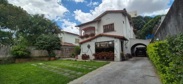 Sobrado com 5 Quartos à venda, 320m² no Vila Monumento, São Paulo