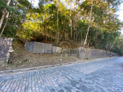 Lote/Terreno à venda, 1646m² no Bingen, Petrópolis