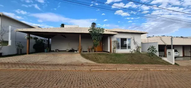 Casa de Condomínio com 3 Quartos para alugar, 230m² no Várzea, Lagoa Santa