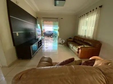 Casa com 4 Quartos à venda, 333m² no Jardim Karaíba, Uberlândia