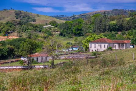 Fazenda/Sítio à venda, 480000m² no Área Rural de Amparo, Amparo