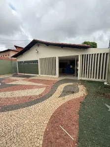 Casa com 4 Quartos à venda, 280m² no Horto, Teresina