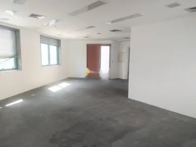 Sala Comercial para alugar, 73m² no Vila Olímpia, São Paulo