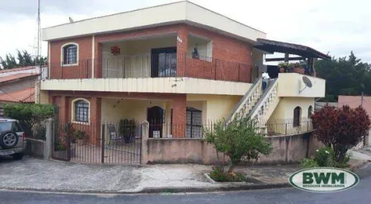 Sobrado com 5 Quartos à venda, 226m² no Jardim Maria Eugênia, Sorocaba