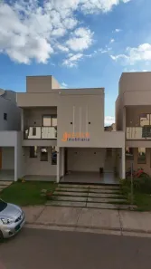 Sobrado com 4 Quartos à venda, 196m² no Rio Madeira, Porto Velho