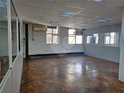 Sala Comercial à venda, 258m² no República, São Paulo