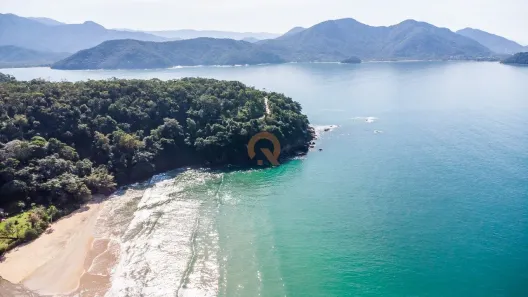 Lote/Terreno à venda, 2792m² no Praia Vermelha, Ubatuba