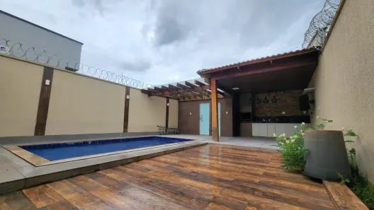 Casa com 2 Quartos à venda, 115m² no Parque das Flores, Goiânia