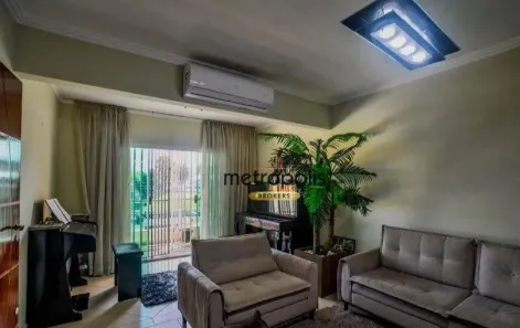 Sobrado com 4 Quartos à venda, 191m² no Jardim Cristiane, Santo André