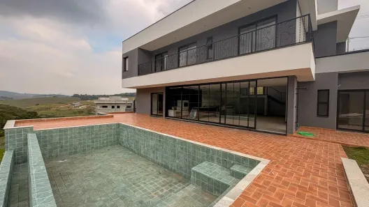 Fazenda/Sítio com 5 Quartos à venda, 335m² no Paiao, Guararema
