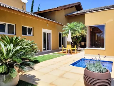 Casa de Condomínio com 3 Quartos à venda, 300m² no Granja Viana, Cotia