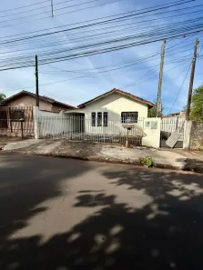 Casa com 3 Quartos para alugar, 65m² no Jardim Independência, Sarandi