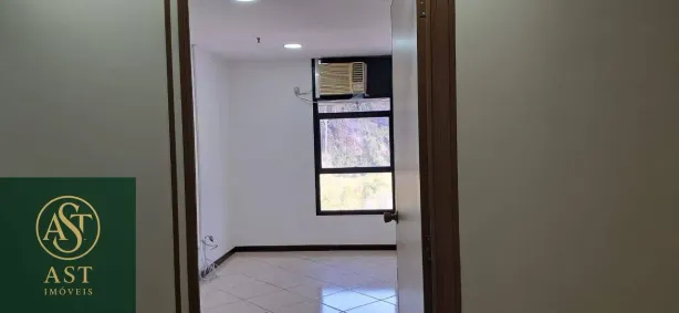 Sala Comercial para venda ou aluguel, 40m² no Ingá, Niterói