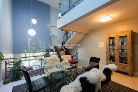 Casa com 3 Quartos à venda, 426m² no Chácara das Pedras, Porto Alegre